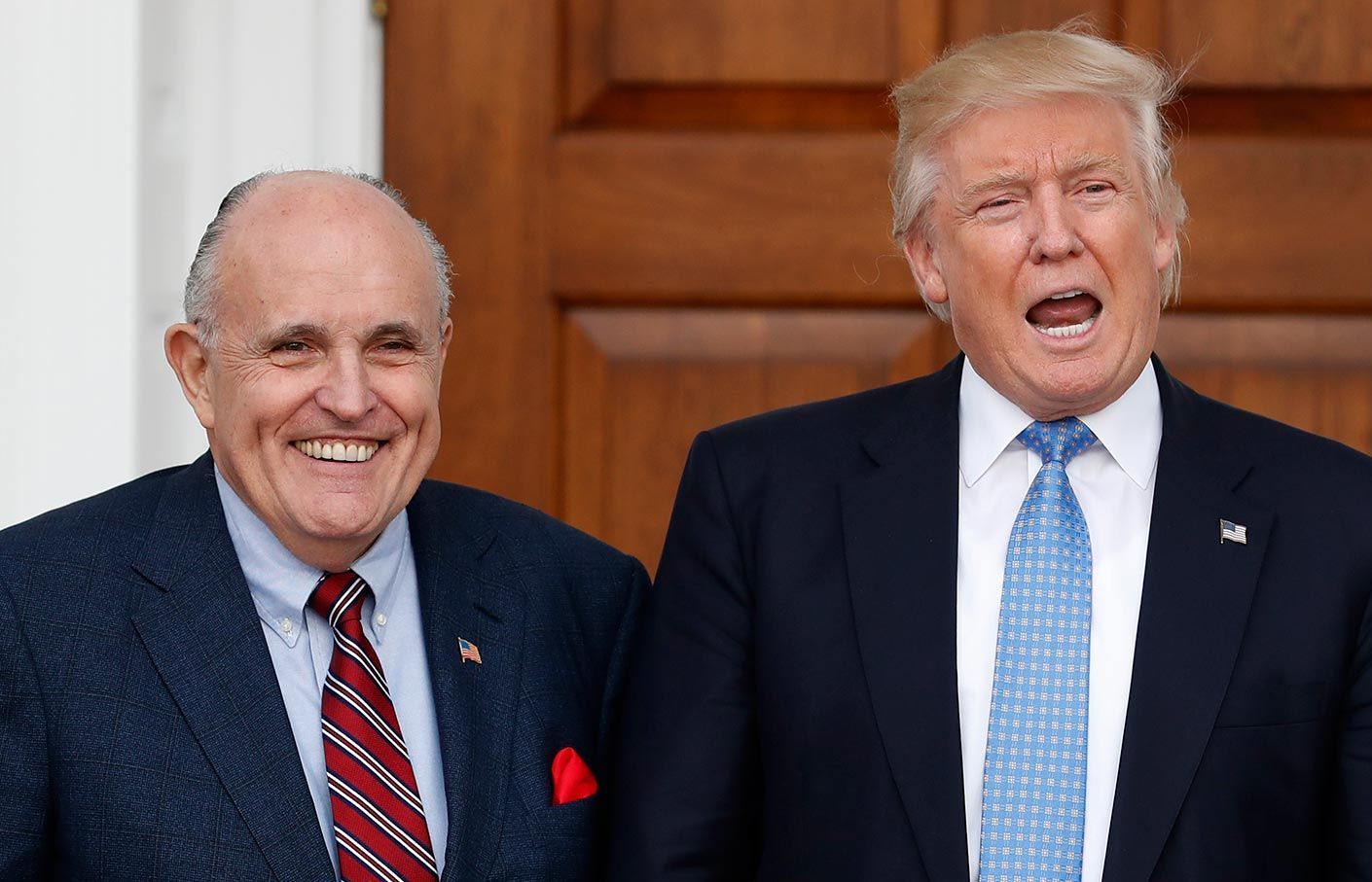 Điều tra luận tội Tổng thống Donald Trump: Đòn gió lợi hại