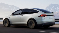 Nhiều nước chỉ trích đề xuất ưu đãi thuế cho xe điện của Mỹ