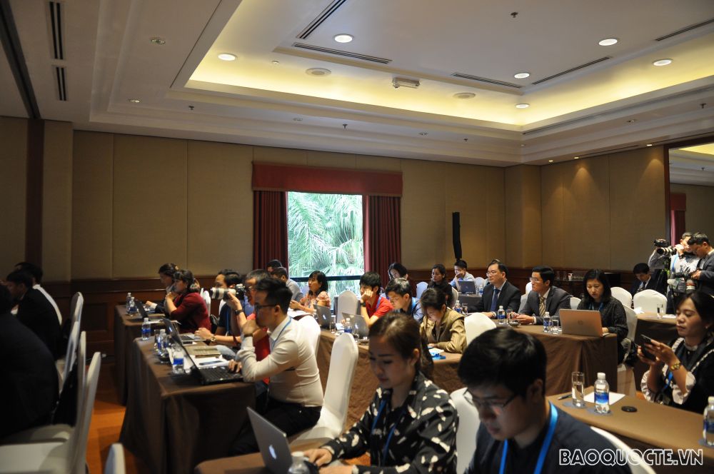 Đại diện các cơ quan báo chí tham dự Họp báo AMMTC 14. (Ảnh: Minh Quân) Đại diện các cơ quan báo chí tham dự Họp báo AMMTC 14. (Ảnh: Minh Quân)