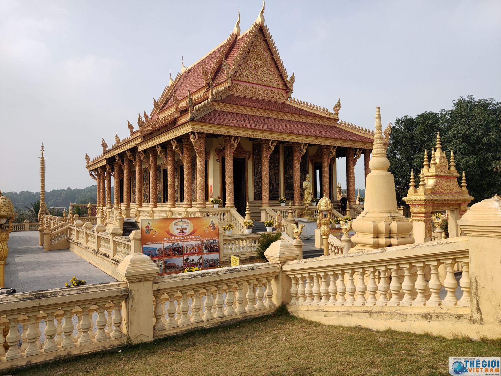 thanh nien ngoai giao ren ky nang tang gan ket