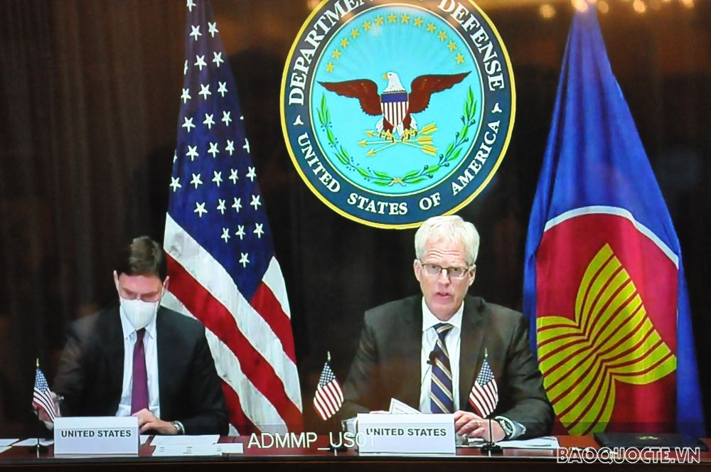 ADMM+: Hợp tác quốc phòng ASEAN và đối tác vững vàng trước Covid-19 ADMM+: Hợp tác quốc phòng ASEAN và đối tác vững vàng trước Covid-19