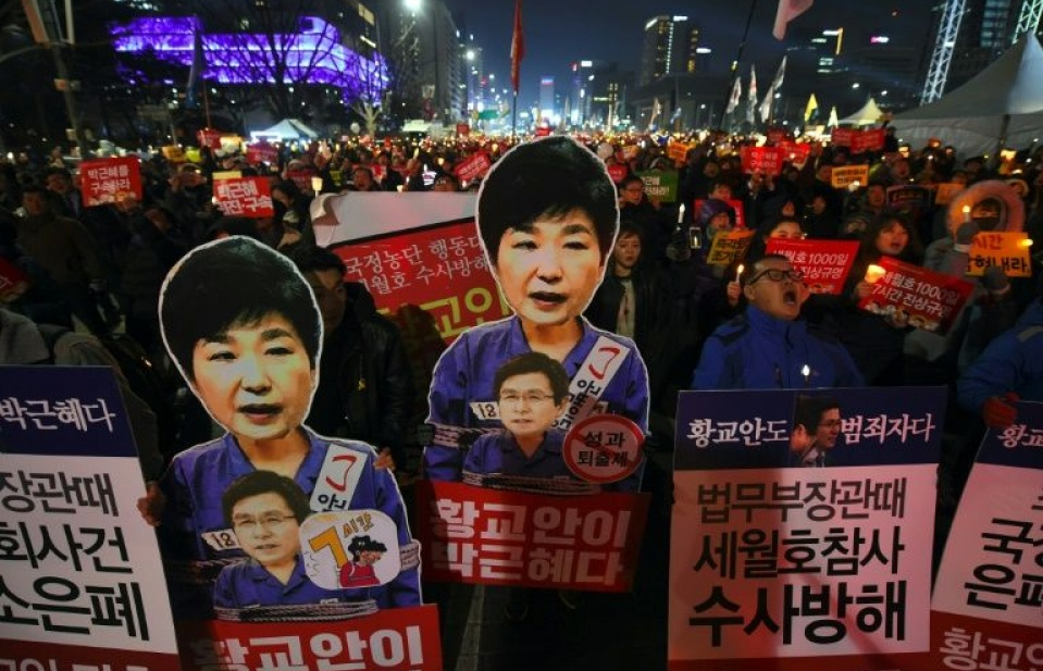 Hàn Quốc: Biểu tình đòi phế truất Tổng thống ngay lập tức
