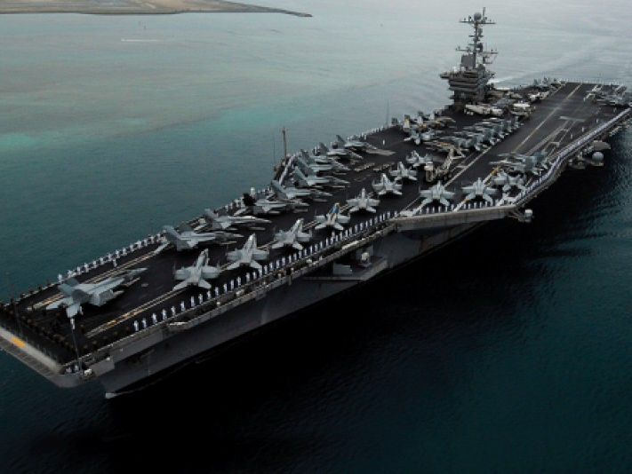 Mỹ triển khai hàng loạt tàu chiến đến Biển Đông