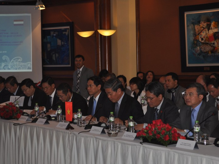 Việt Nam - Hà Lan hợp tác thích ứng với biến đổi khí hậu và quản lý nước