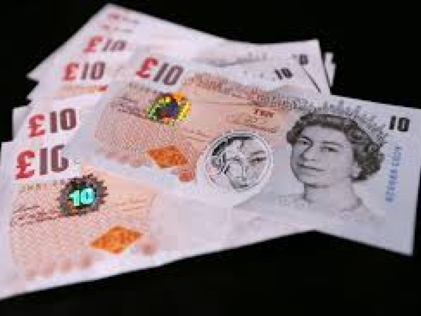 Giá trị đồng Bảng Anh ở gần mức thấp nhất trong ba thập kỷ