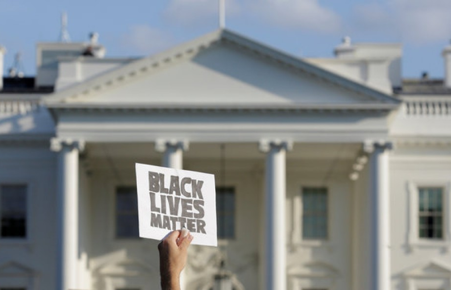 Tuần hành khắp nước Mỹ sau vụ nổ súng ở Dallas