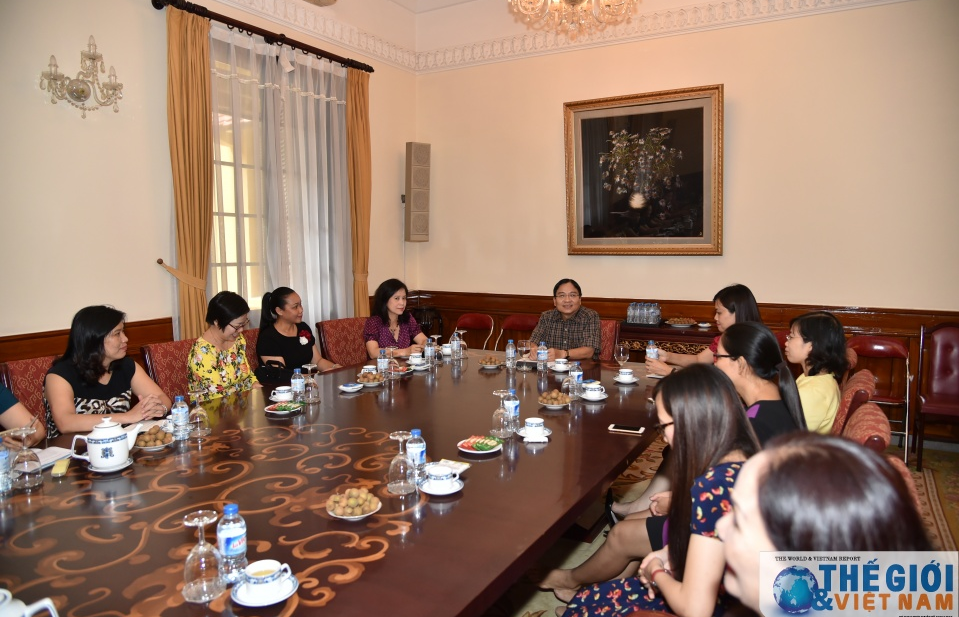 Cán bộ ngoại giao nữ dự tọa đàm về tương lai Cộng đồng ASEAN