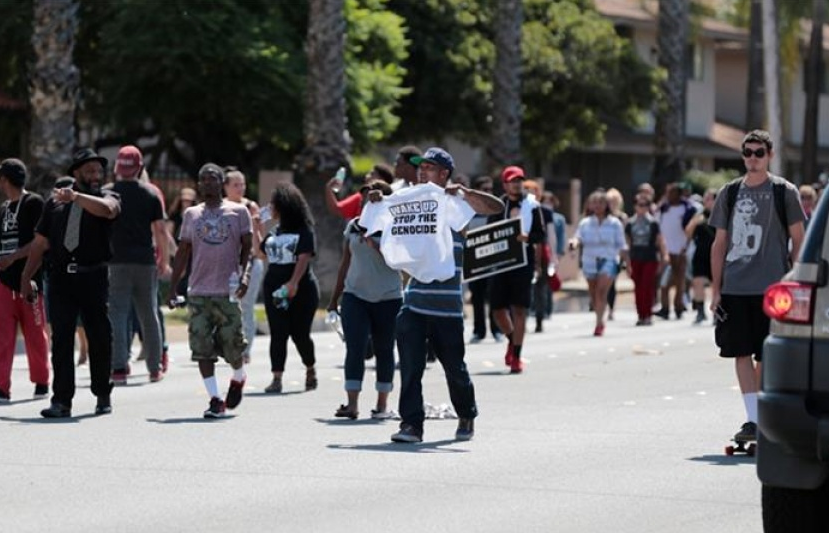 Mỹ: Tiếp tục biểu tình phản đối cảnh sát bắn chết người da màu