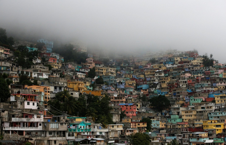 Mỹ sơ tán hơn 1 triệu người trước siêu bão Matthew