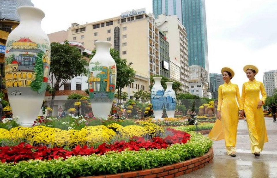 Bắc Bộ lạnh về đêm và sáng, Trung Bộ và Nam Bộ nắng đẹp