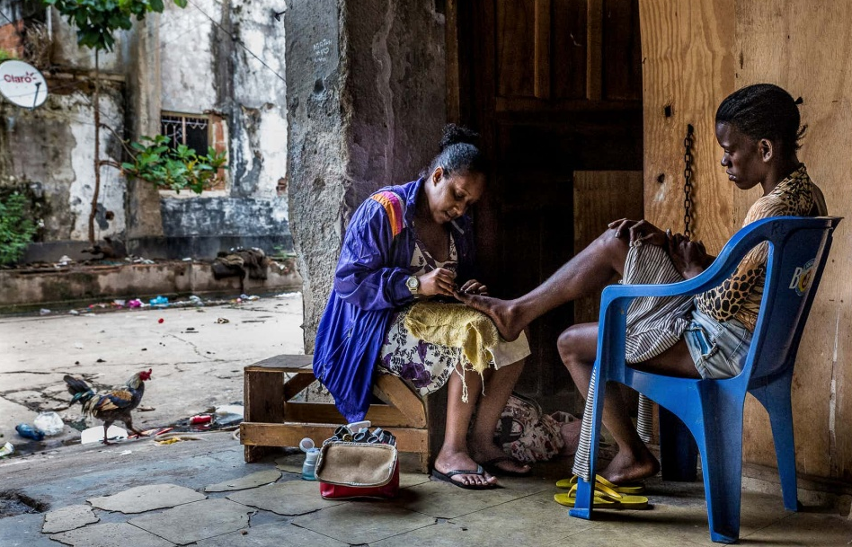 Cuộc sống trong những tòa nhà bị bỏ hoang ở Rio