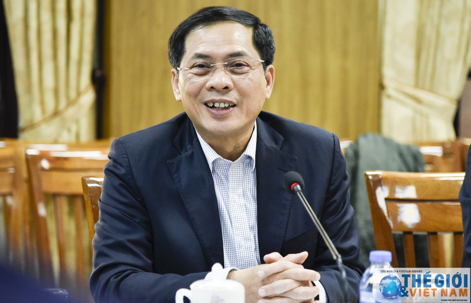 Tiếp tục đổi mới tư duy về Ngoại giao kinh tế