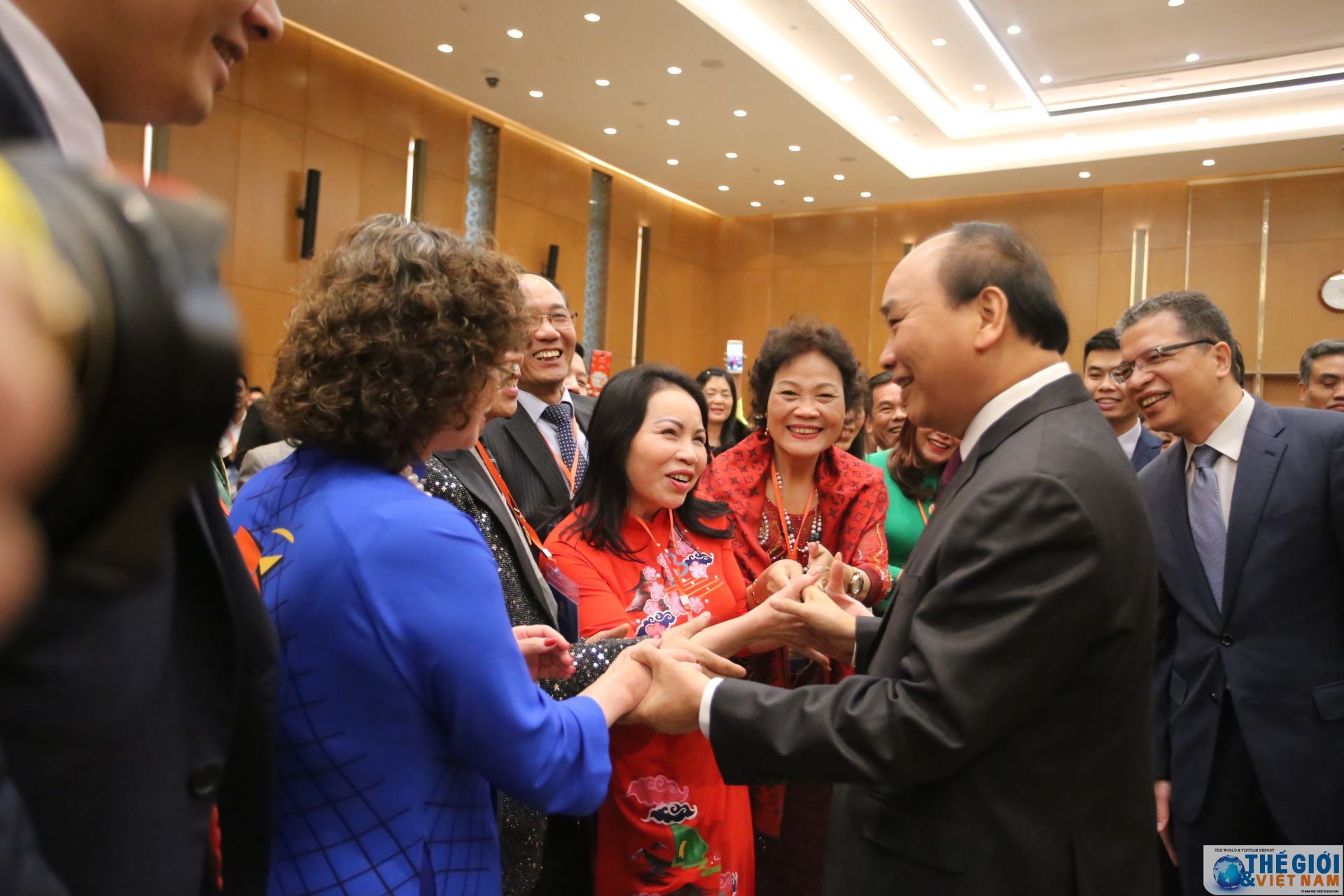 {Trực tiếp} Thủ tướng gặp gỡ kiều bào tiêu biểu dự Xuân Quê hương 2020 truc tiep thu tuong gap go kieu bao tieu bieu du xuan que huong 2020