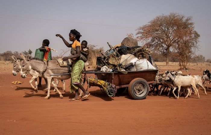Các tay súng thánh chiến tấn công làm ít nhất 6 quân nhân thiệt mạng