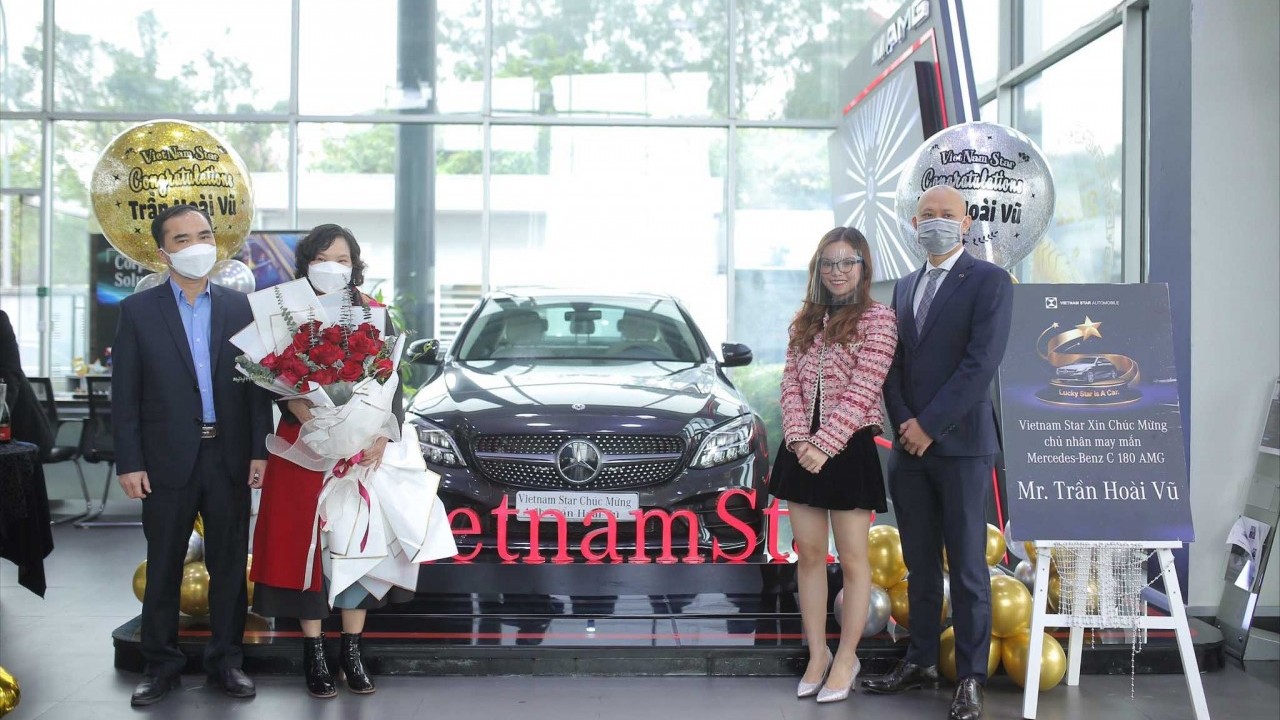 Giải thưởng xe Mercedes-Benz C 180 AMG đã có chủ