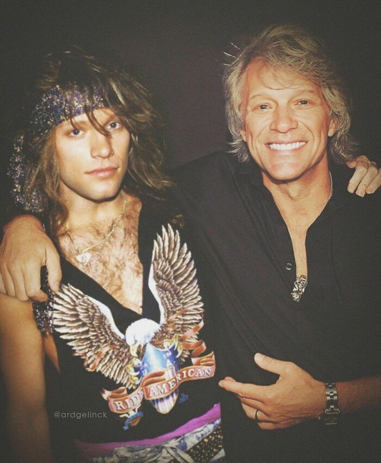 Khi những ngôi sao nổi tiếng thế giới gói trọn cả thanh xuân và sự trưởng thành trong một bức ảnh Khi những ngôi sao nổi tiếng thế giới gói trọn cả thanh xuân và sự trưởng thành trong một bức ảnh