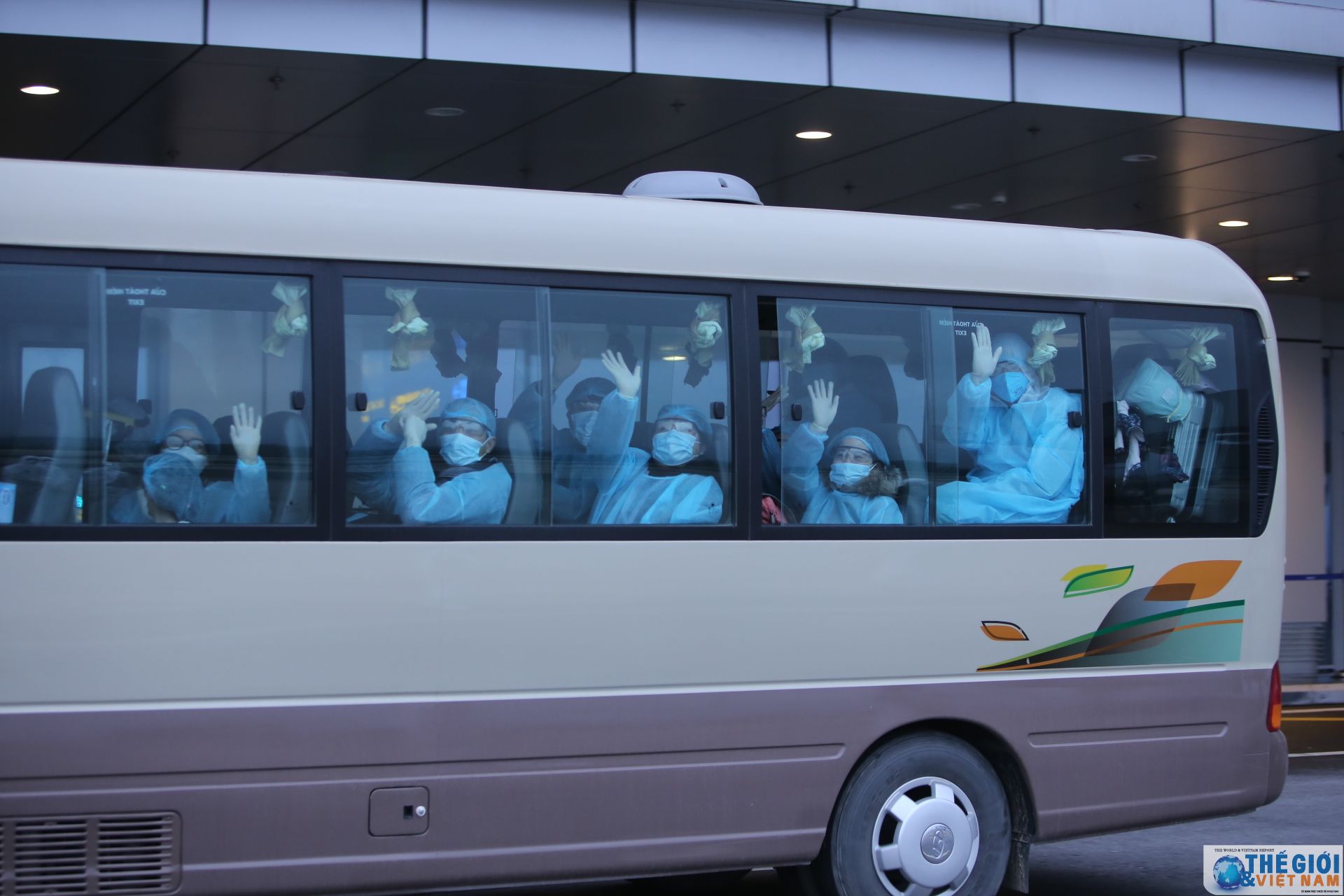 tham tan dsq viet nam tai trung quoc thong tin ve bao ho cong dan giua tam dich covid 19