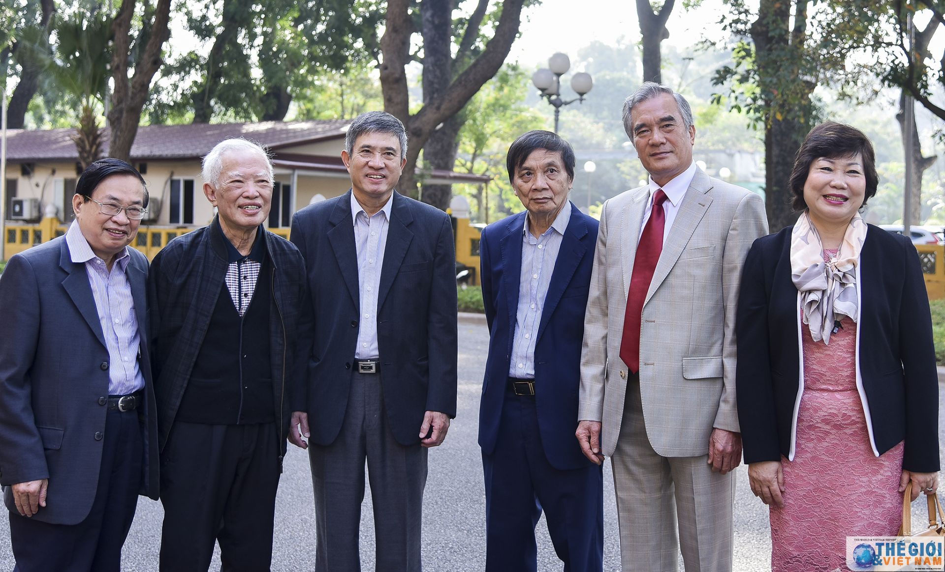 truc tuyen phien dich ngoai giao 75 nam ky uc va con nguoi