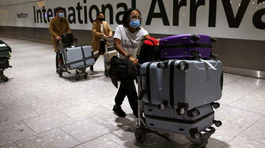 Người vi phạm quy định phòng dịch Covid-19 tại Anh sẽ bị phạt 10 năm tù