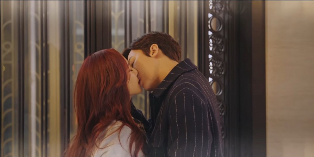 Bà cả Shim Su Ryeon bất ngờ trở lại trong phần 2 "Penthouse"? Bà cả Shim Su Ryeon bất ngờ trở lại trong phần 2 "Penthouse"?