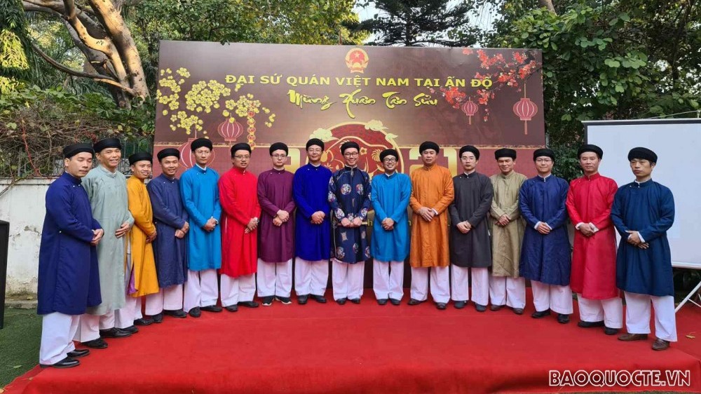 Tết cộng đồng ấm áp và rực rỡ sắc màu tại Ấn Độ