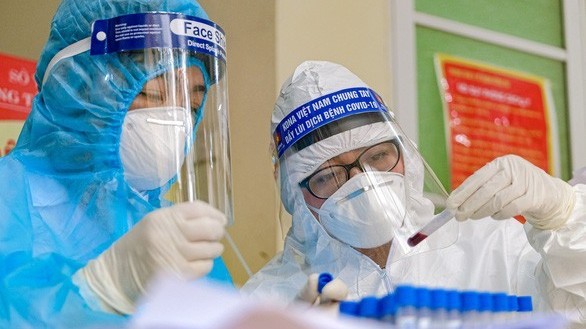 Infographics: Toàn cảnh diễn biến dịch Covid-19 ở Việt Nam sau gần 1 tháng bùng phát