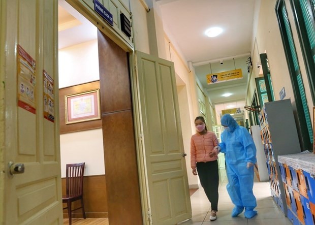 Bộ Y tế hướng dẫn 4 bước xử trí ca khi có ca mắc Covid-19 trong trường học Bộ Y tế hướng dẫn 4 bước xử trí ca khi có ca mắc Covid-19 trong trường học