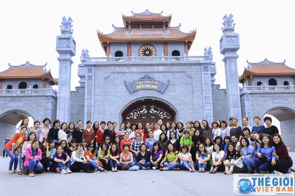 doan nu cong bo ngoai giao vieng vua hung lam tu thien o viet tri