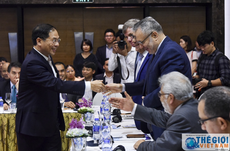 Ngoại giao Việt Nam – Azerbaijan: sự tương đồng, phát triển và vai trò trong xây dựng đất nước ngoai giao viet nam azerbaijan su tuong dong phat trien va vai tro trong xay dung dat nuoc