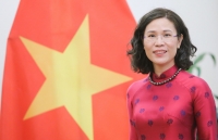 du hoc sinh viet tai chau au an toan la khi ngoi yen mot cho