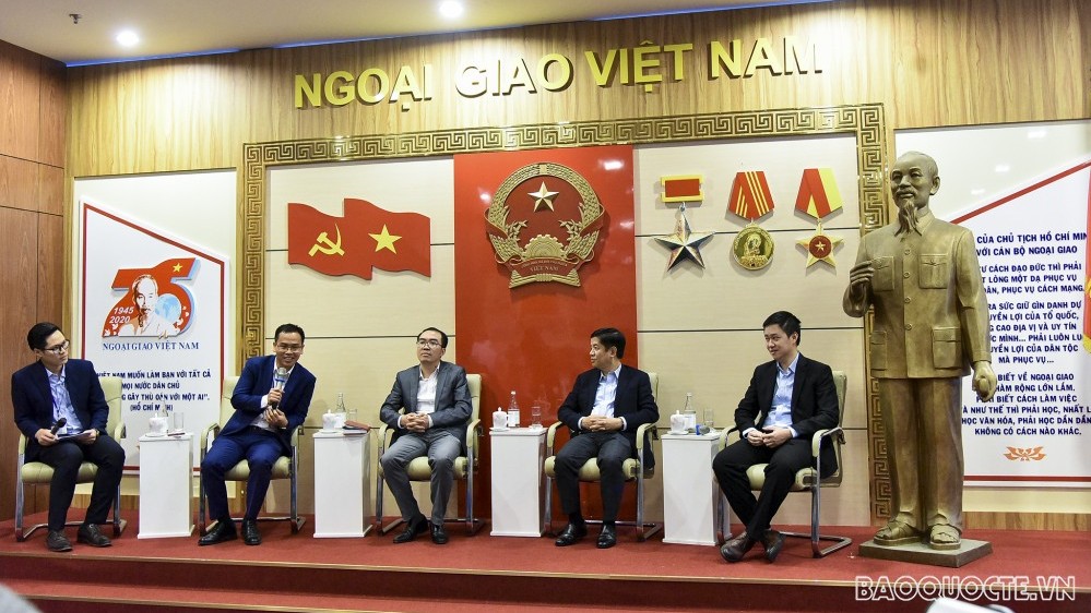 Bí quyết để cán bộ ngoại giao trẻ có nhiệm kỳ đầu tiên thành công