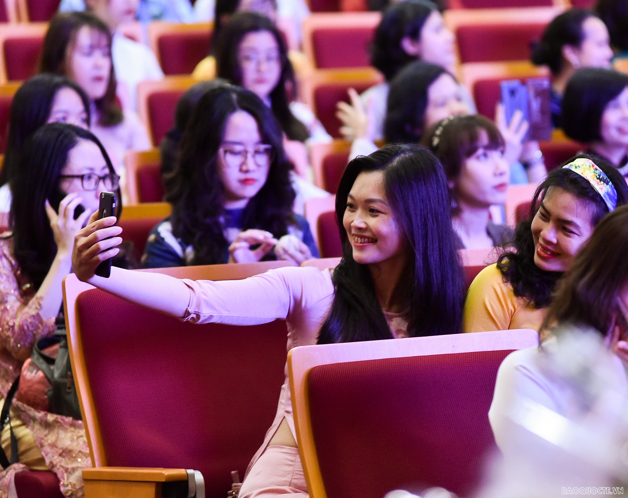 Bộ Ngoại giao tổ chức gặp mặt kỷ niệm ngày Quốc tế Phụ nữ