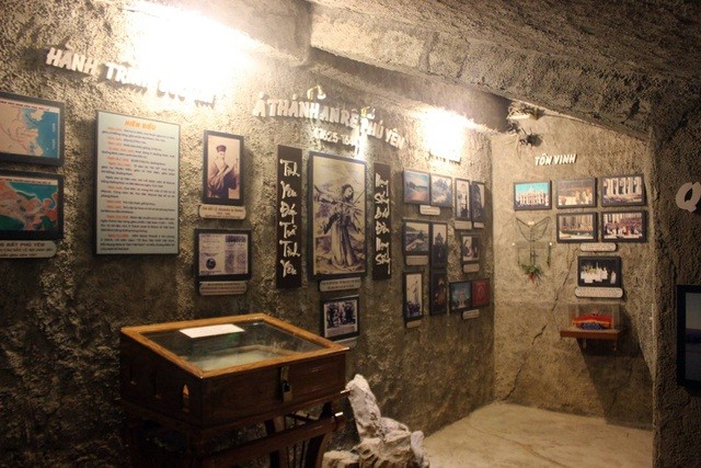 Mục sở thị cuốn sách in chữ quốc ngữ đầu tiên của Việt Nam