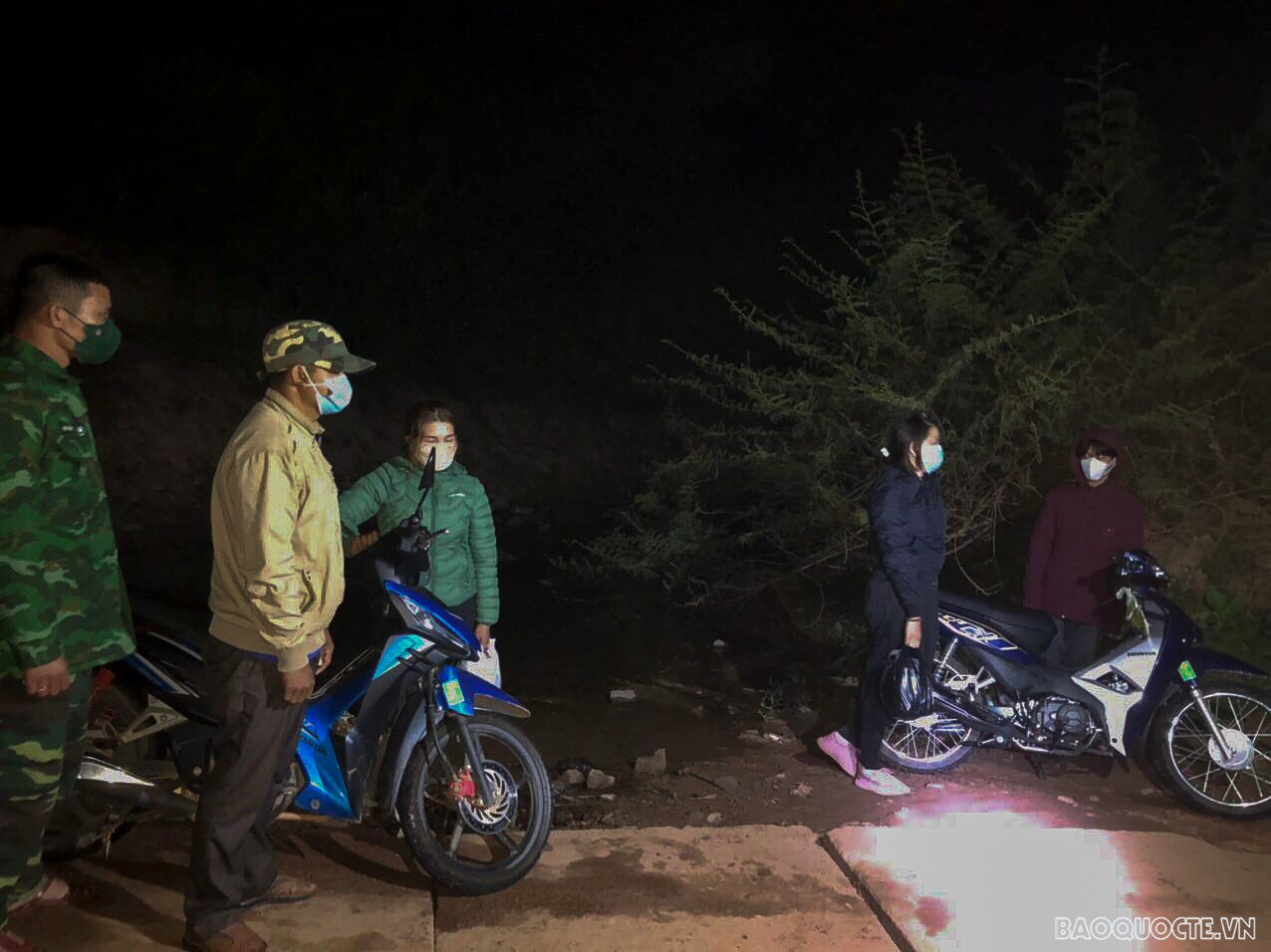 BĐBP Quảng Trị: Một ngày triệt phá 2 đường dây đưa người xuất, nhập cảnh trái phép BĐBP Quảng Trị: Một ngày triệt phá 2 đường dây đưa người xuất, nhập cảnh trái phép