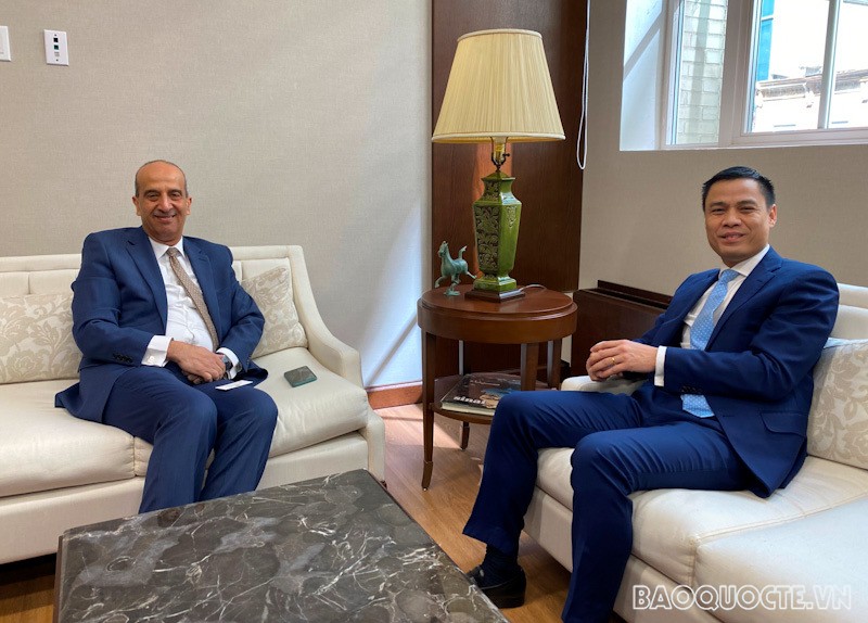 undefined Đại sứ, Trưởng Phái đoàn Việt Nam chào xã giao Đại sứ, Trưởng Phái đoàn Ai Cập