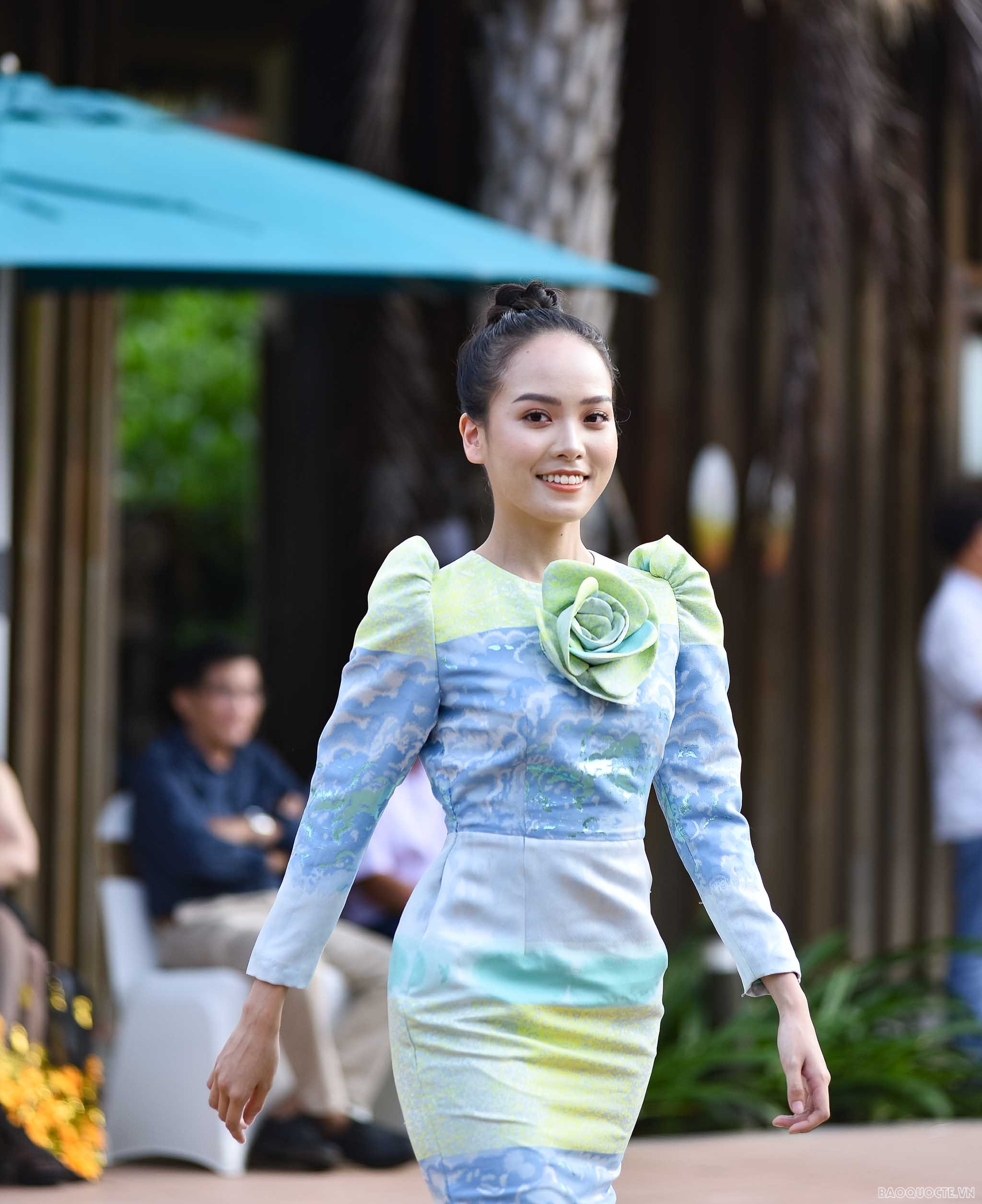 Ngắm những thiết kế trong bộ sưu tập 'Giấc mơ Nàng 2'