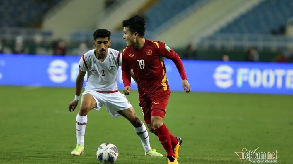 Báo Trung Quốc vẫn lo đội nhà xếp dưới đội tuyển Việt Nam