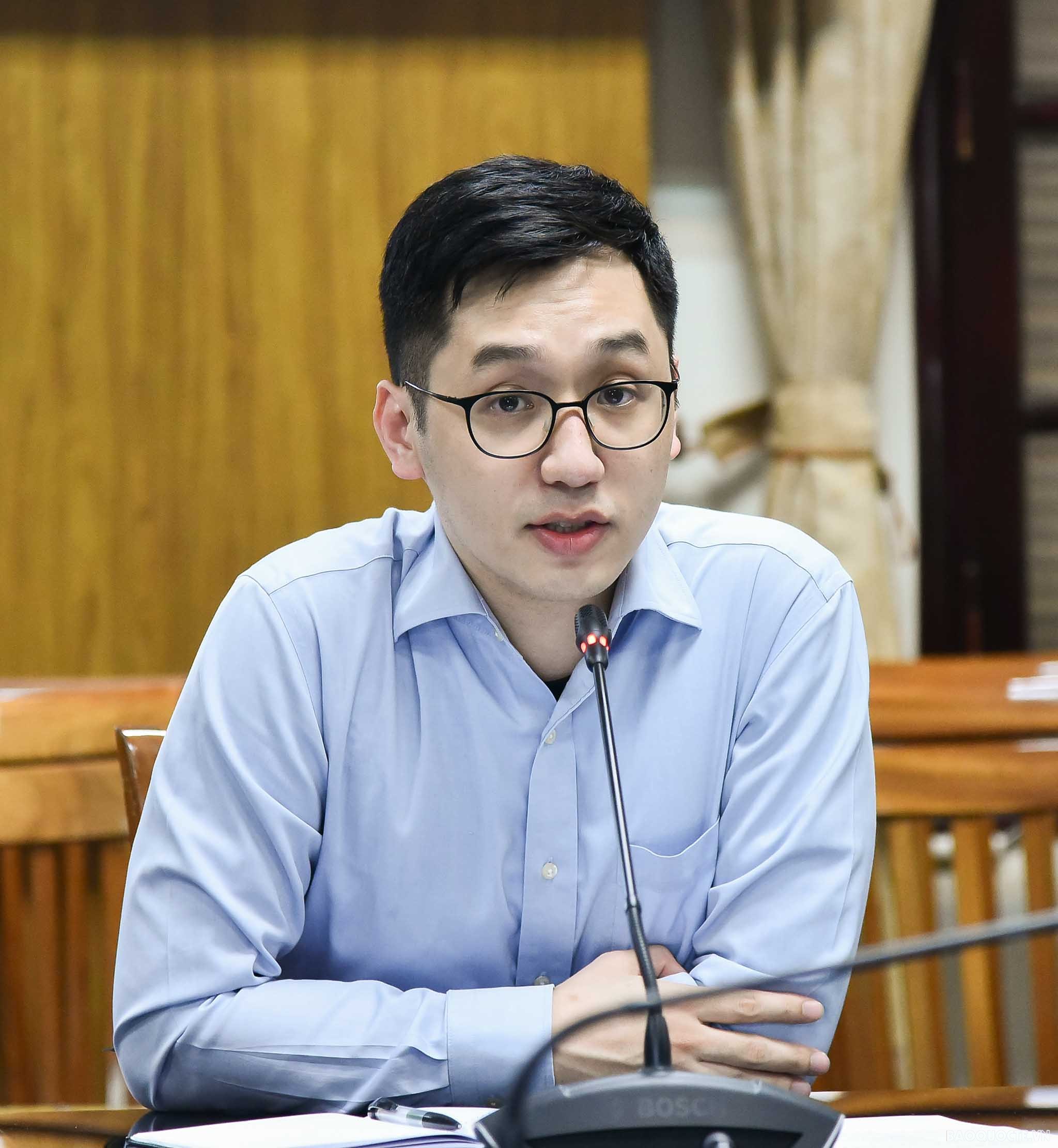 Tọa đàm thanh niên