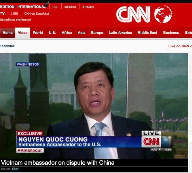 Khi Đại sứ “chơi” mạng xã hội