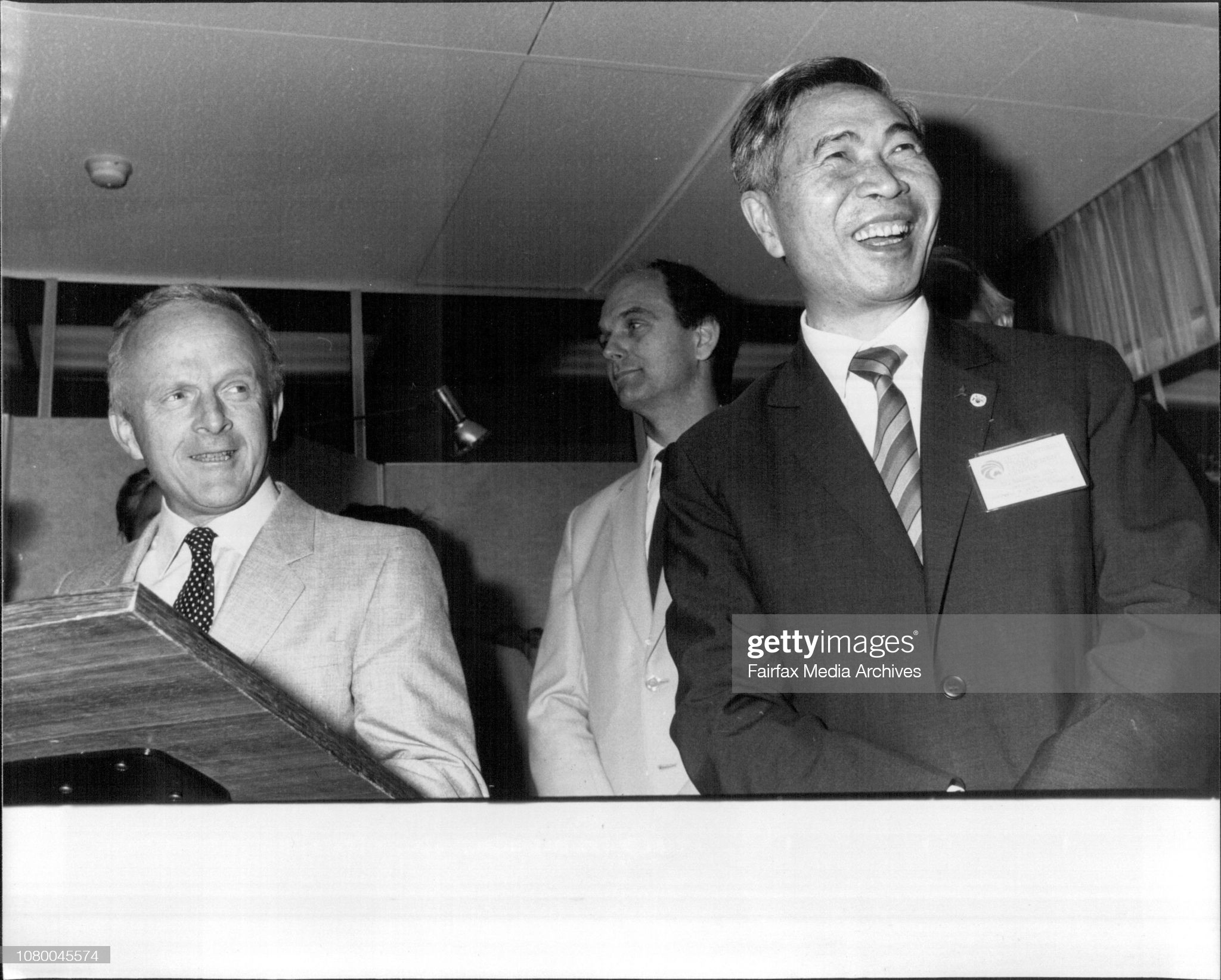 Nguyễn Cơ Thạch – huyền thoại ngành ngoại giao  và những chuyện kể mãi không hết…