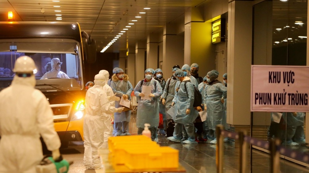 Thông tin mới nhất cho người nhập cảnh Việt Nam đã tiêm đủ liều vaccine Covid-19