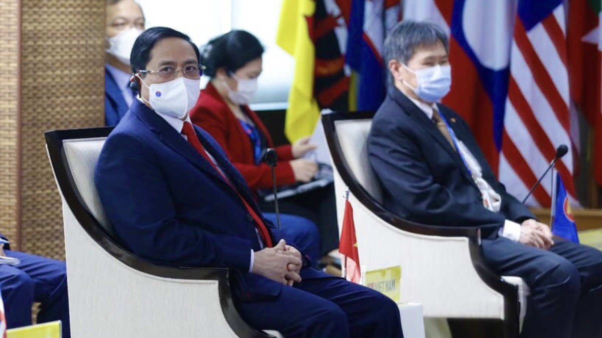 Chuyến công du nước ngoài đầu tiên của Thủ tướng Phạm Minh Chính qua ảnh