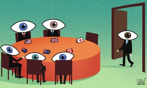 Tàu chở dầu của Iran bị tấn công đến hóa hoạn, ít nhất 3 người thiệt mạng Tàu chở dầu của Iran bị tấn công đến hóa hoạn, ít nhất 3 người thiệt mạng