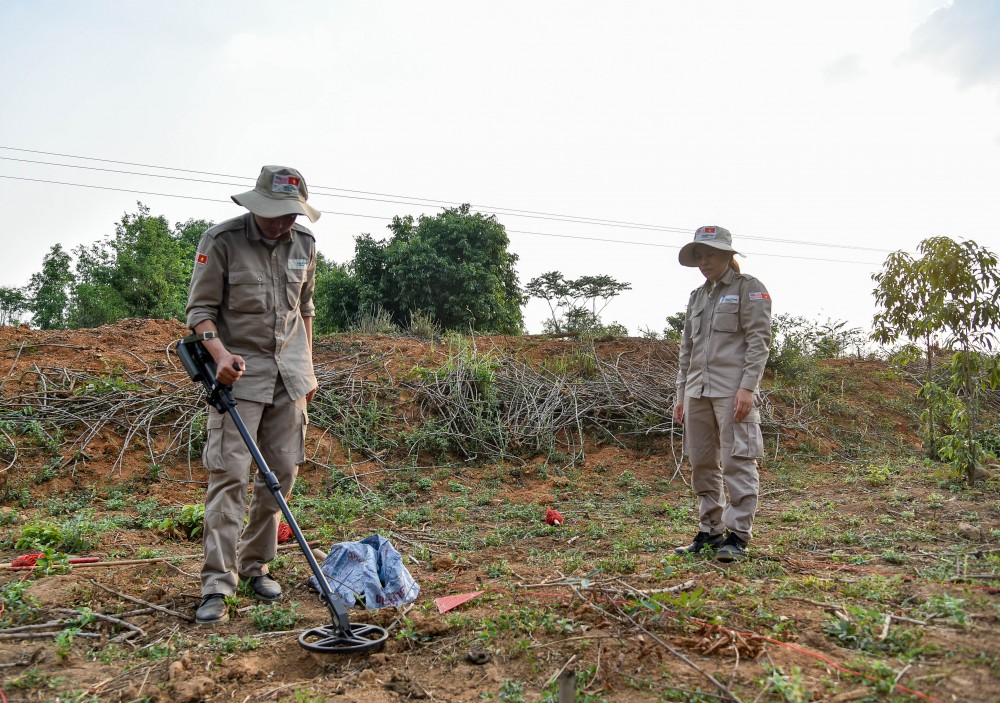 Đi săn ‘tử thần’ ở Quảng Trị Đi săn ‘tử thần’ ở Quảng Trị