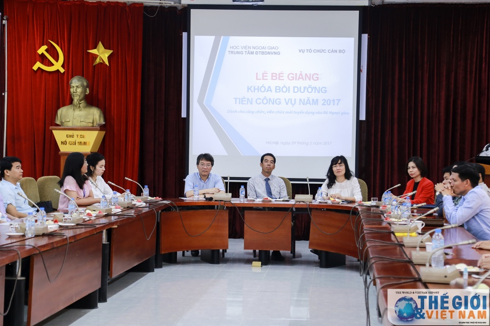 be giang khoa boi duong tien cong vu 2017