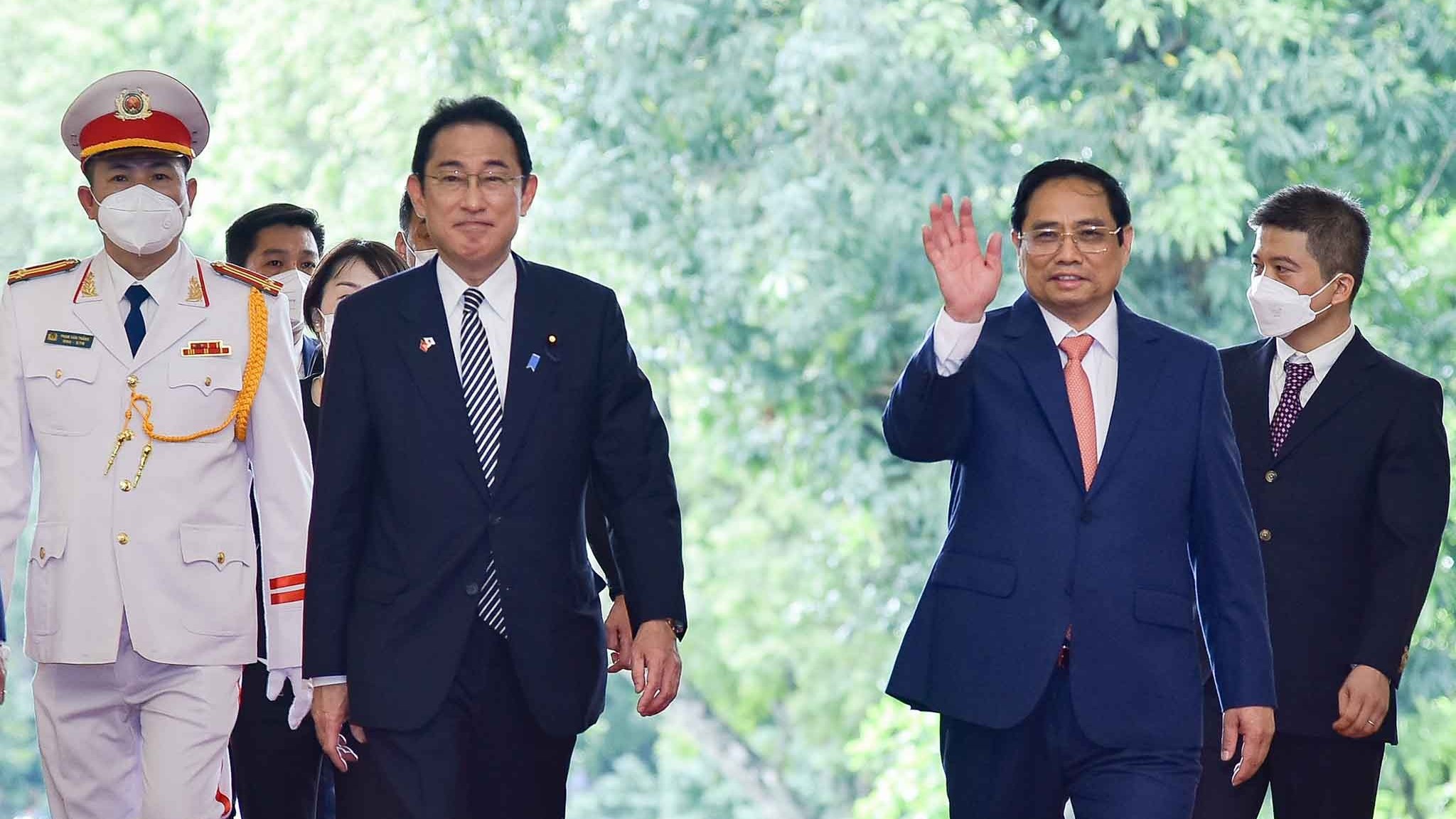 Đại sứ Vũ Hồng Nam nói về 23 giờ lịch sử của Thủ tướng Nhật Bản Kishida Fumio tại Việt Nam