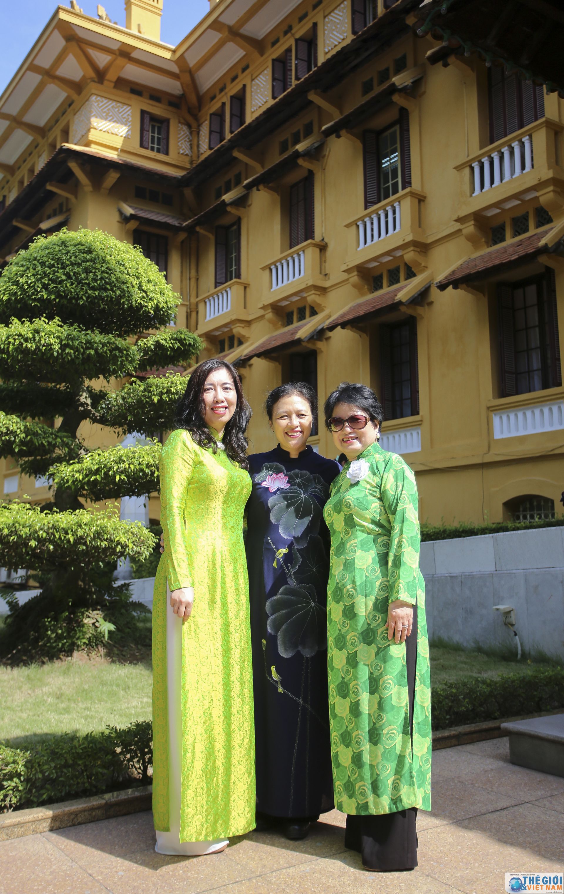 cac nha ngoai giao nu vieng lang bac thiet thuc huong toi 75 nam thanh lap nganh