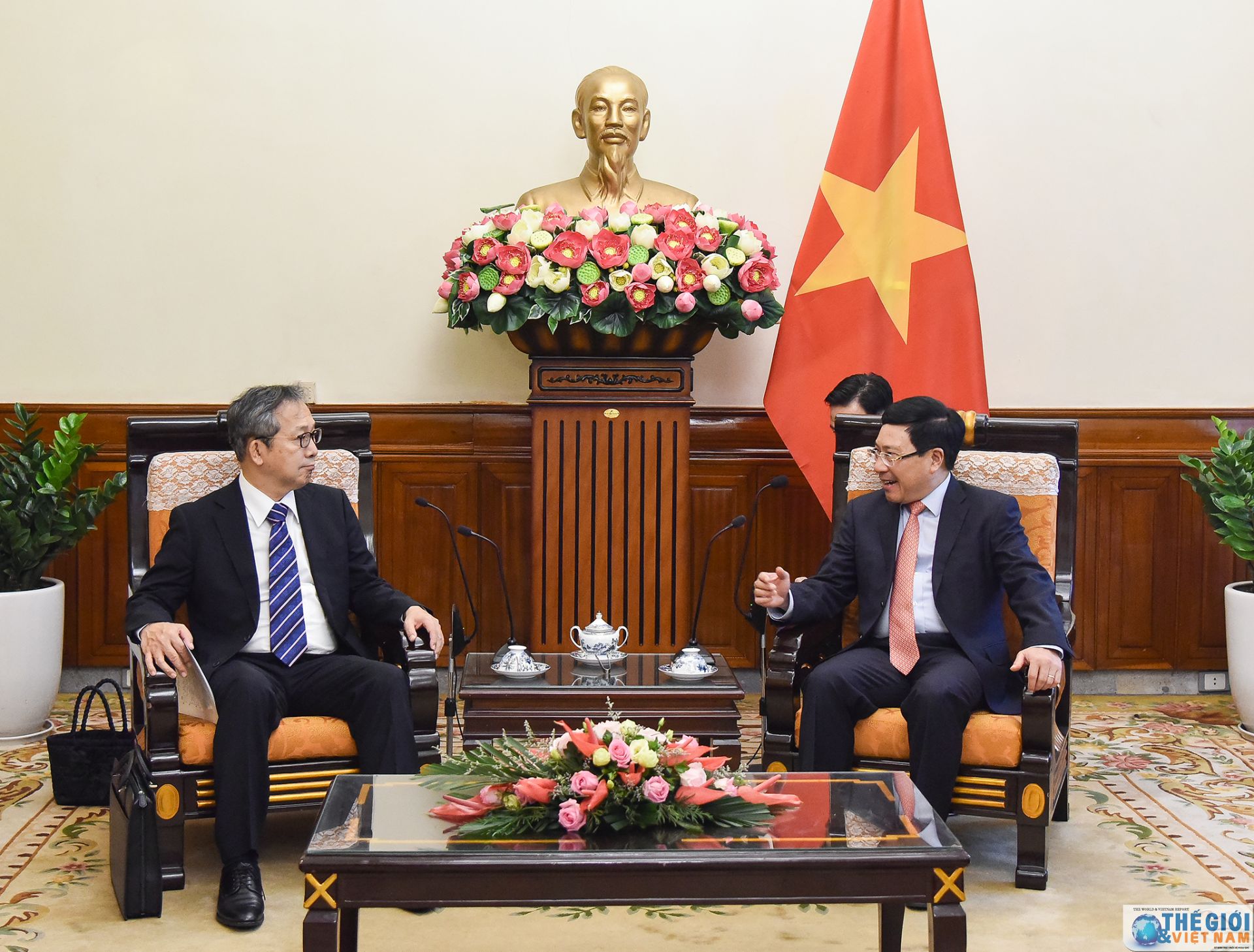 Phó Thủ tướng Phạm Bình Minh tiếp Đại sứ Nhật Bản Yamada Takio pho thu tuong pham binh minh tiep dai su nhat ban yamada takio