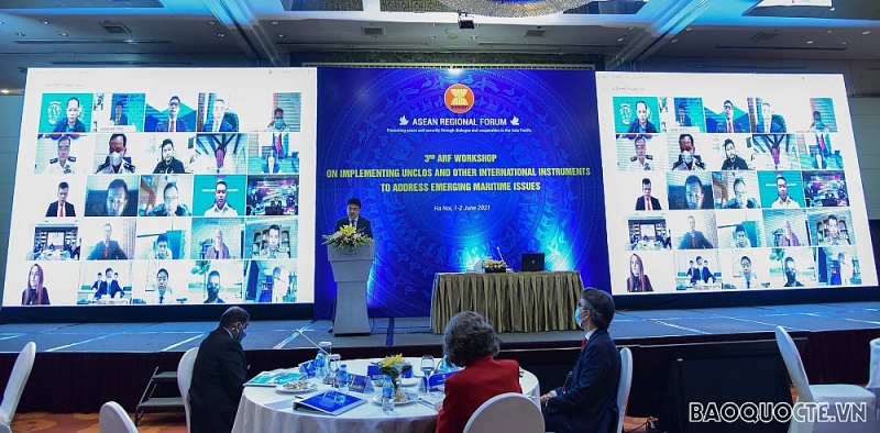 Hội thảo ARF lần ba về Công ước của Liên hợp quốc về Luật Biển 1982 Hội thảo ARF lần ba về Công ước của Liên hợp quốc về Luật Biển 1982