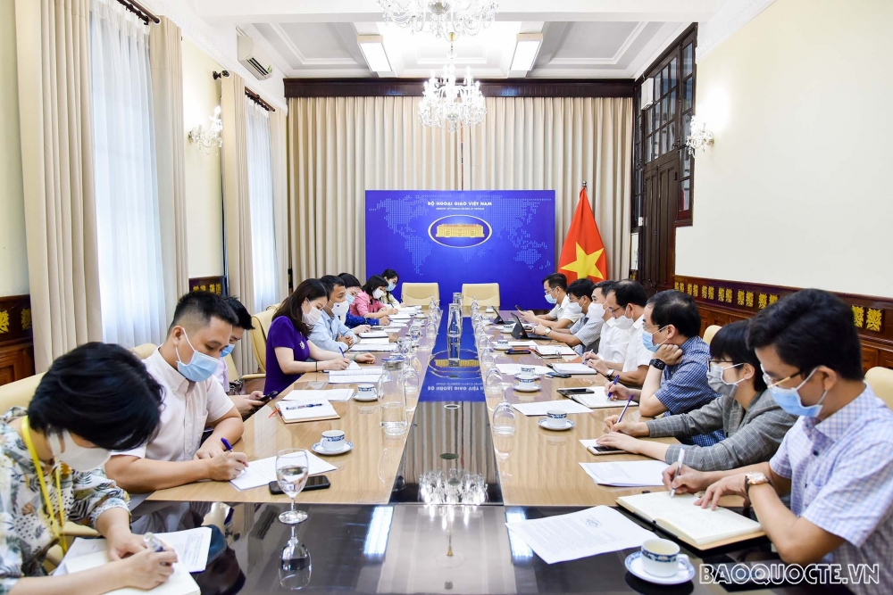 Bộ Ngoại giao, Bộ Y tế tăng cường phối hợp thực hiện chiến lược vaccine phòng Covid-19